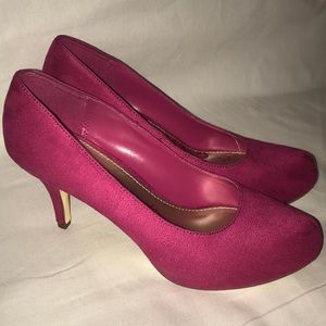 Hot Pink suede like low heel